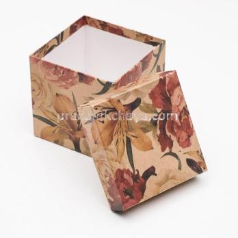 Коробка куб Пионы крафт 12,5*12,5*12,5 см